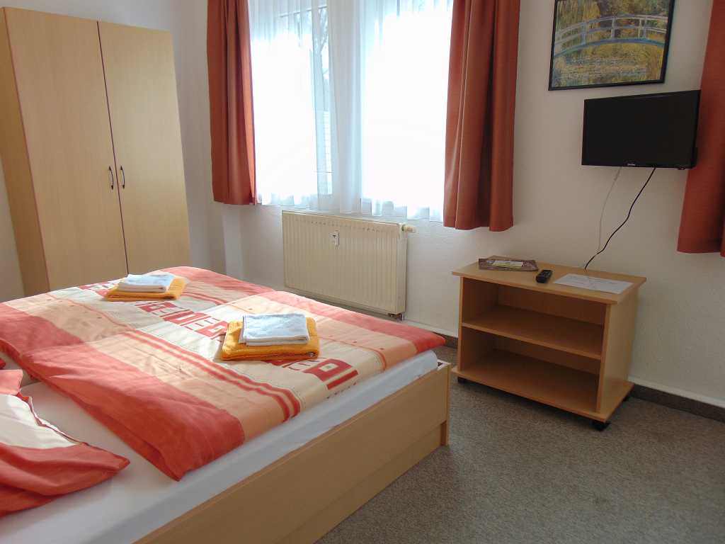 images/Unterkünfte/Gastehaus%20Katz/pension-zur-katze-04.jpg#joomlaImage://local-images/Unterkünfte/Gastehaus Katz/pension-zur-katze-04.jpg?width=1024&height=768
