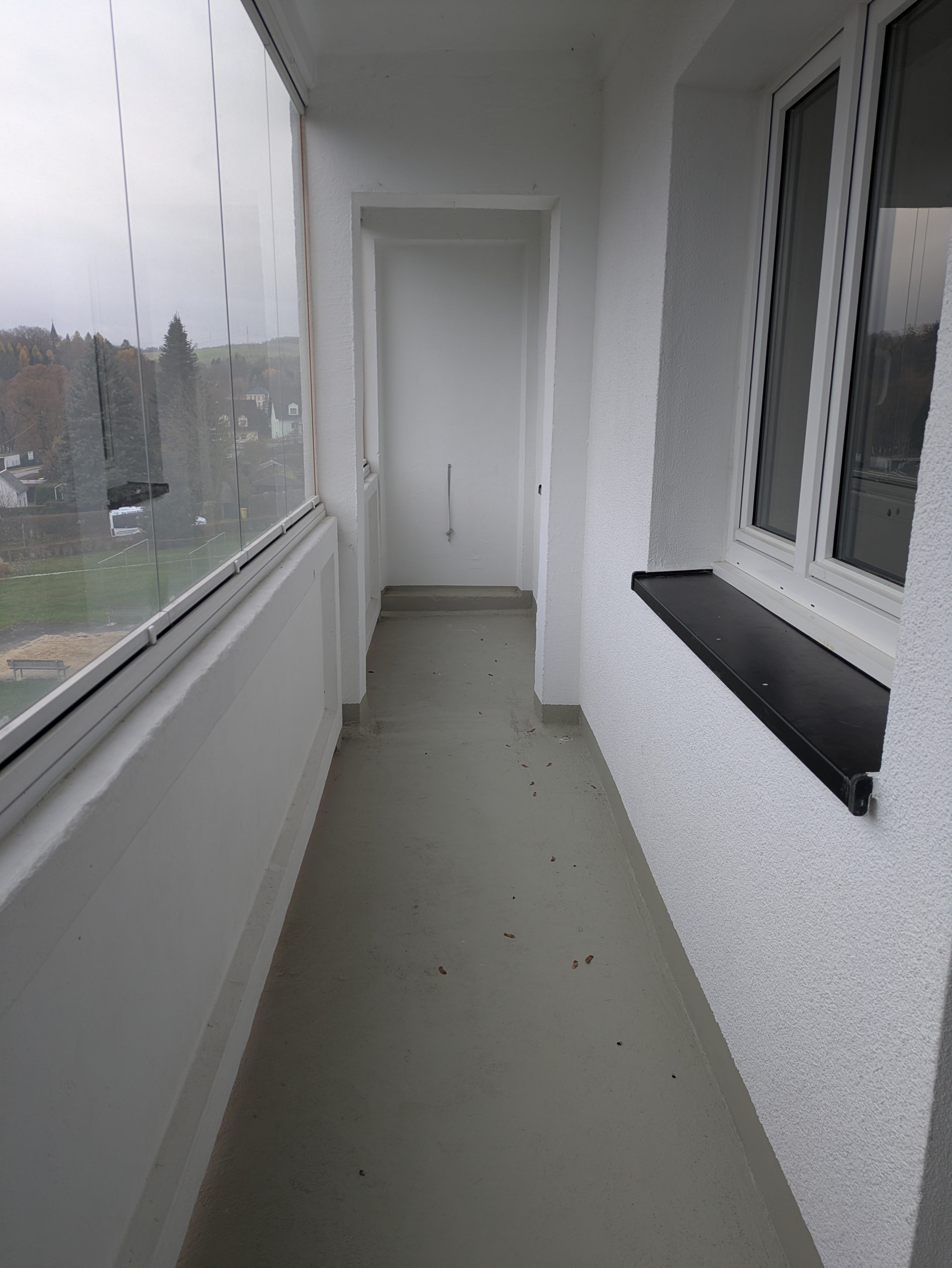 PXL 20251111 080643958 min